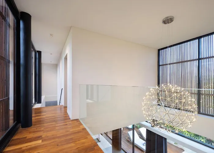 Villa Alex Complex N1 *