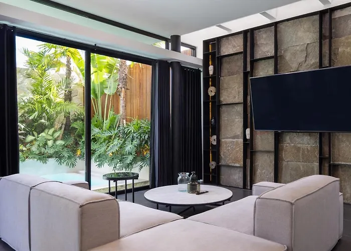 Alex Complex N1 * Canggu (Bali)