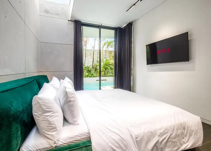 Alex Complex N1 * Canggu (Bali)